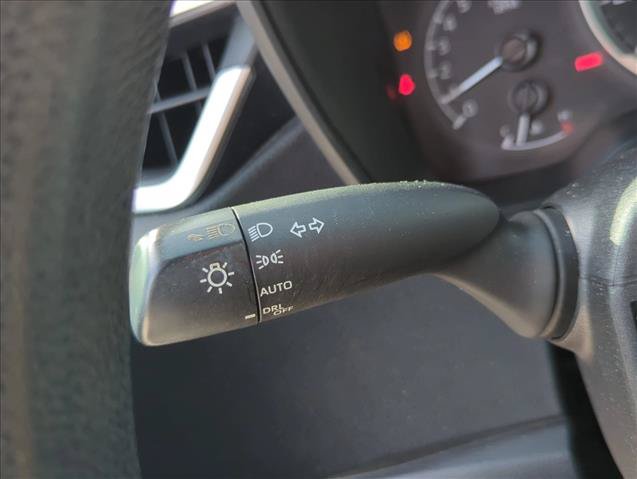 Used 2021 Toyota Corolla LE FWD image 13