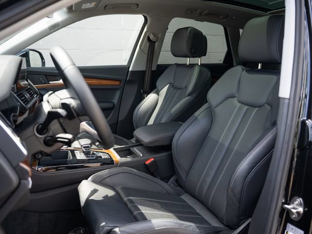 Certified 2023 Audi Q5 2.0T Prestige w/ Prestige Package AWD/4WD image 5
