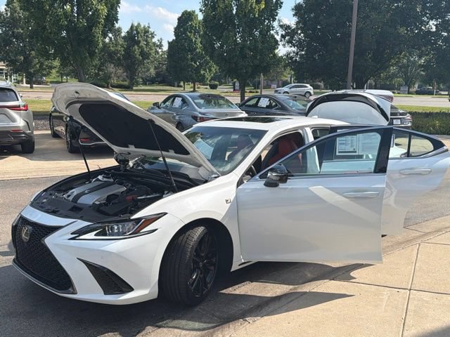 Certified 2025 Lexus ES 350 F Sport FWD image 10