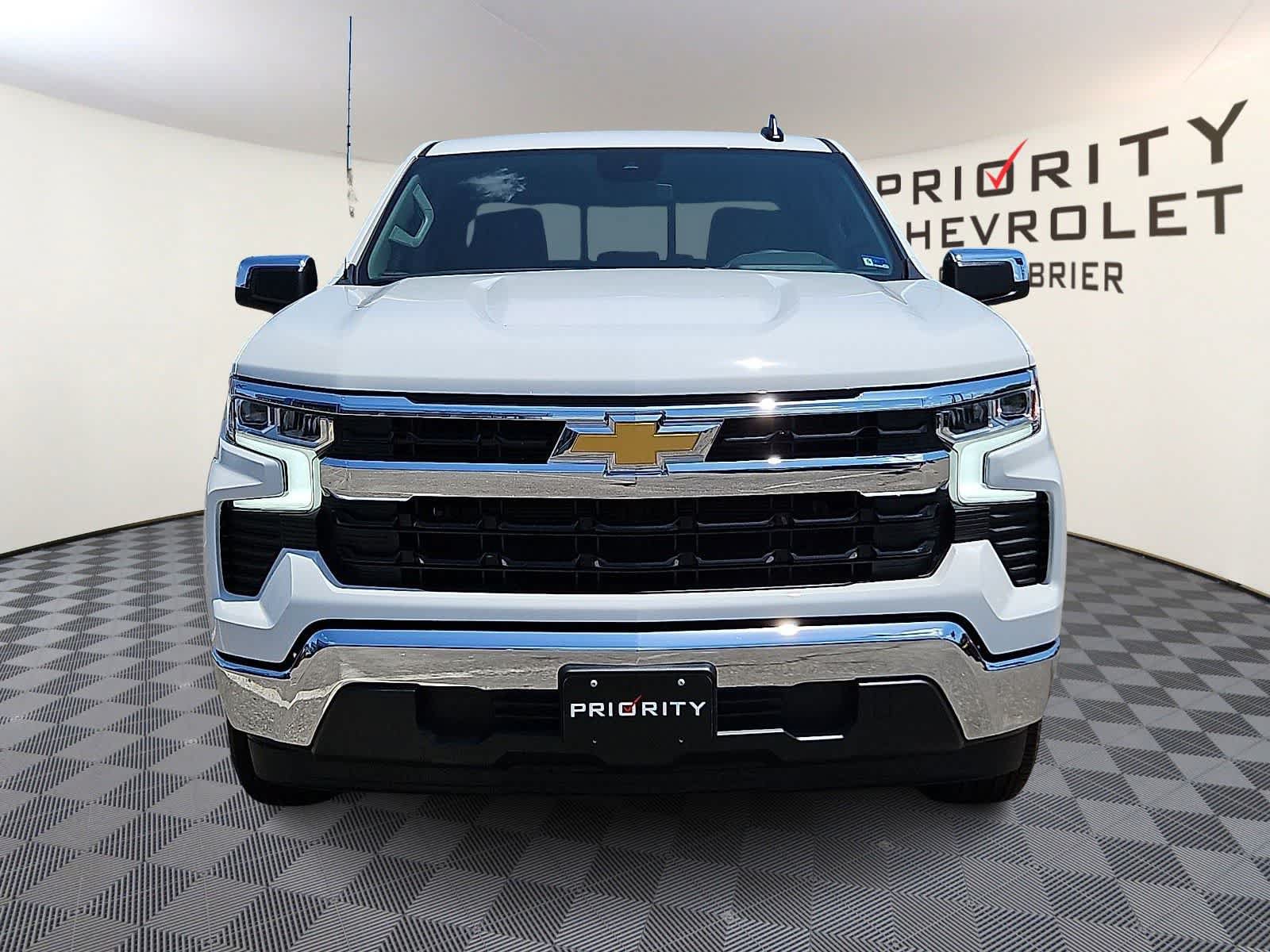 New 2026 Chevrolet Silverado 1500 LT w/ Convenience Package II RWD image 2