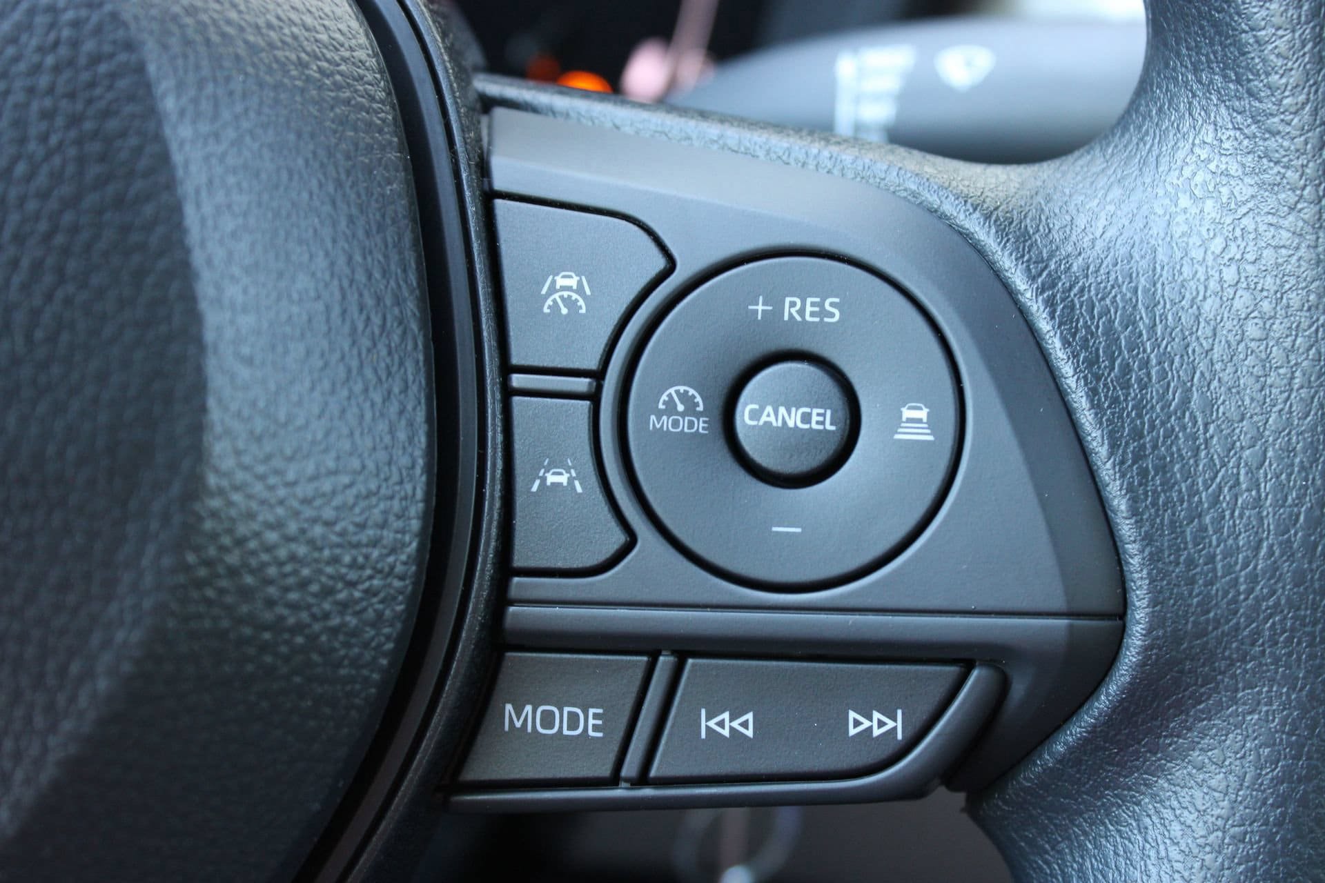 New 2026 Toyota Corolla Cross L AWD/4WD image 27