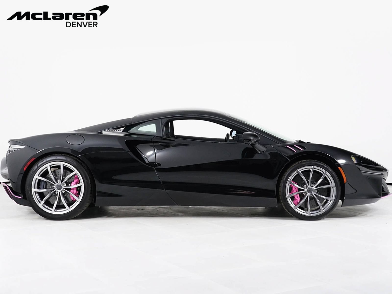New 2026 McLaren Artura RWD image 9