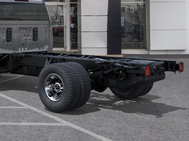 New 2026 GMC Sierra 3500 SLE w/ SLE Convenience Package AWD/4WD image 14