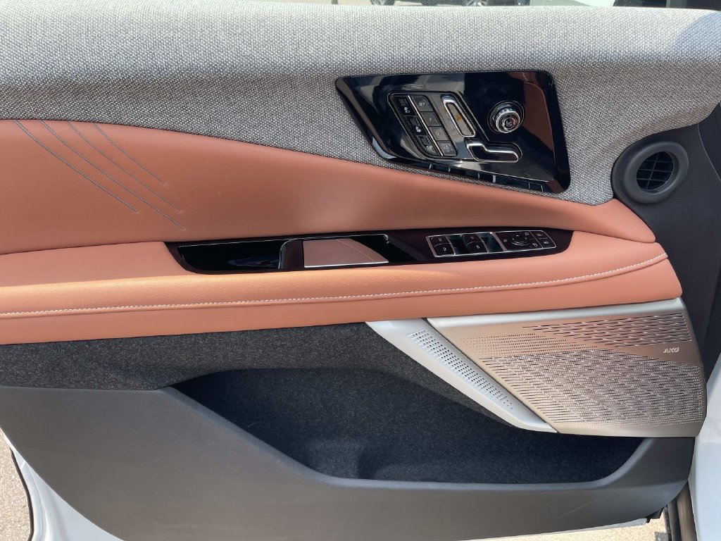New 2027 Cadillac Optiq Premium Sport AWD/4WD image 22