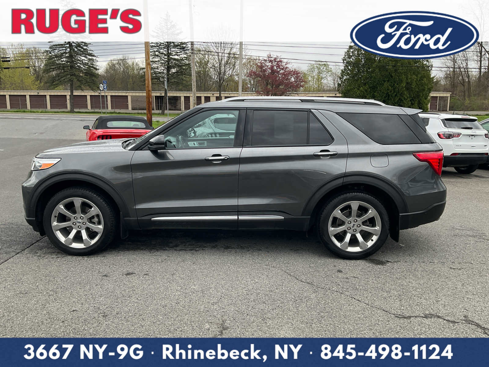 Used 2020 Ford Explorer Platinum w/ Premium Technology Package image 7