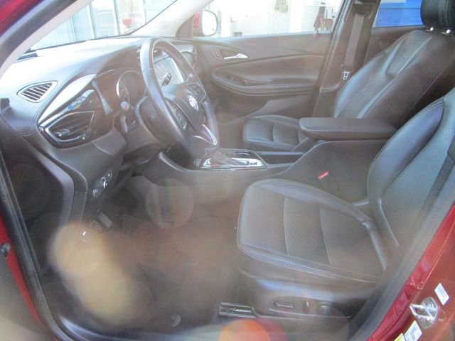 Used 2020 Buick Encore GX Essence w/ Experience Buick Package image 17