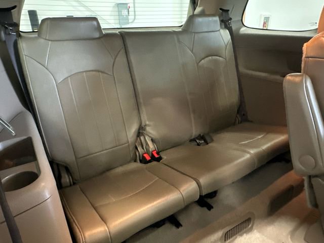 Used 2015 GMC Acadia Denali image 41