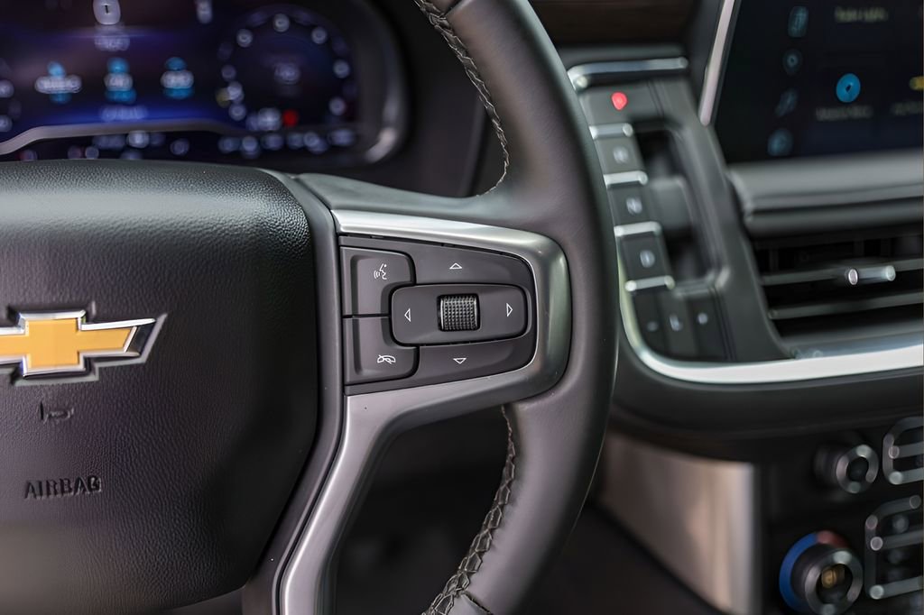 Used 2024 Chevrolet Tahoe LT AWD/4WD image 13