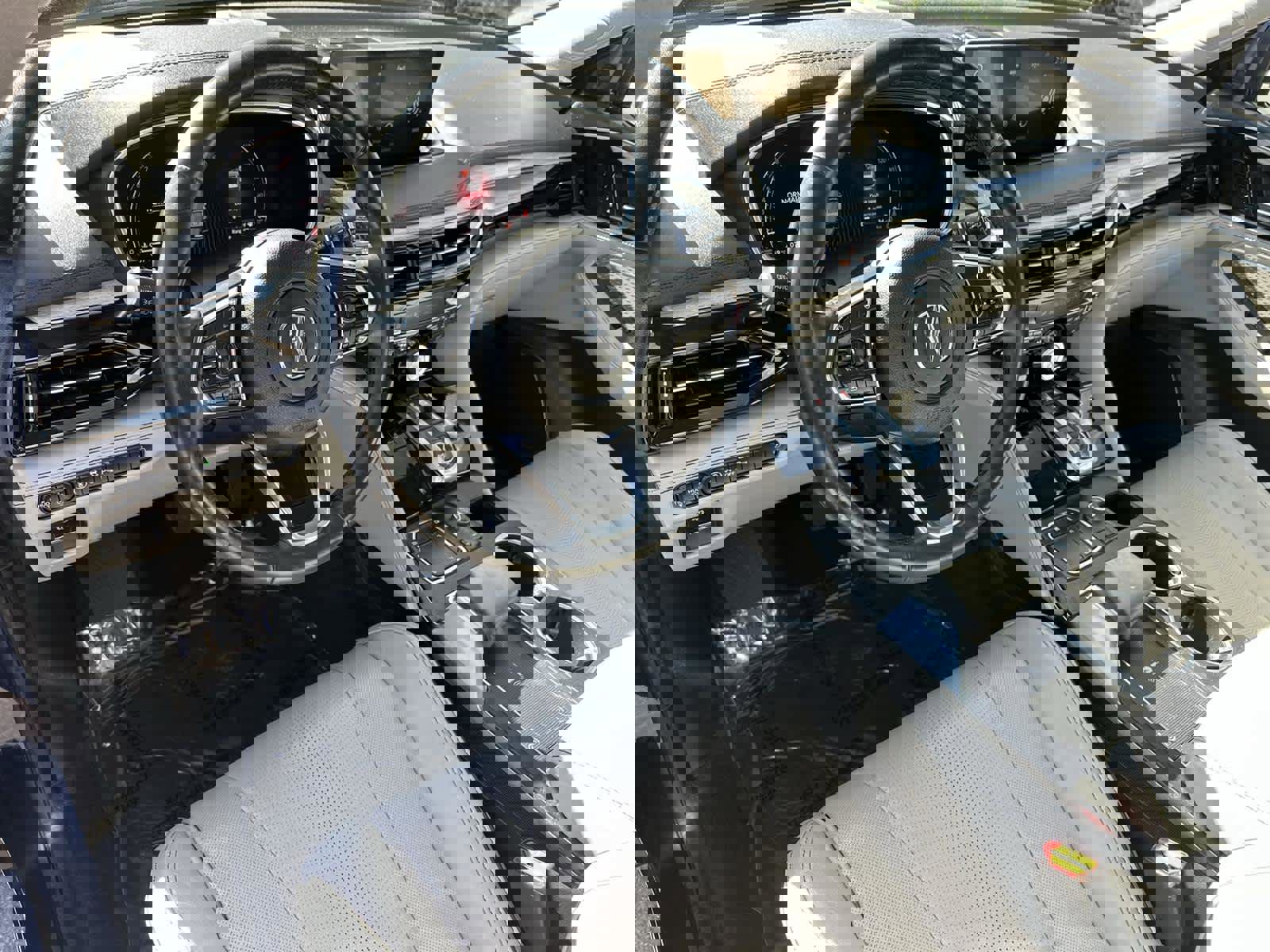 Certified 2022 Acura MDX SH-AWD w/ Advance Package image 2