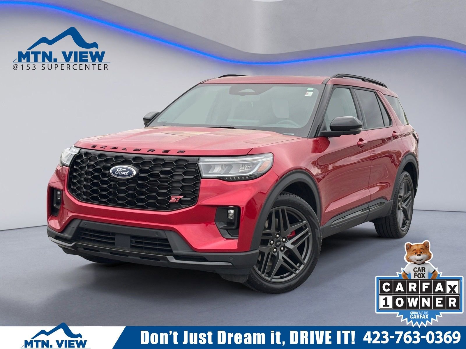 Used 2025 Ford Explorer ST AWD/4WD image 1