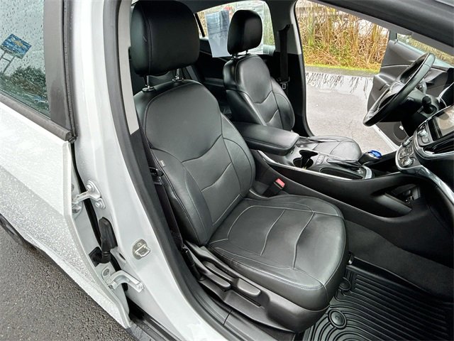 Certified 2017 Chevrolet Volt Premier w/ Driver Confidence II Package image 27