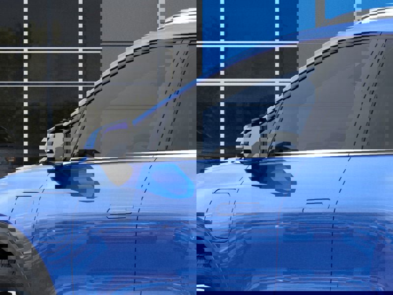 New 2026 Chevrolet Equinox EV LT image 36