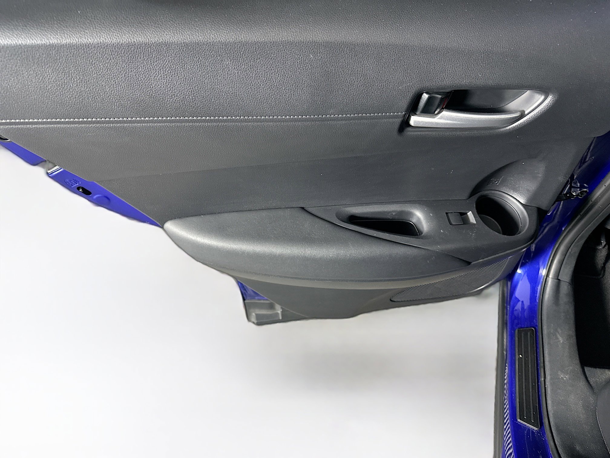 Used 2024 Toyota Corolla Cross XLE w/ Convenience Package image 26