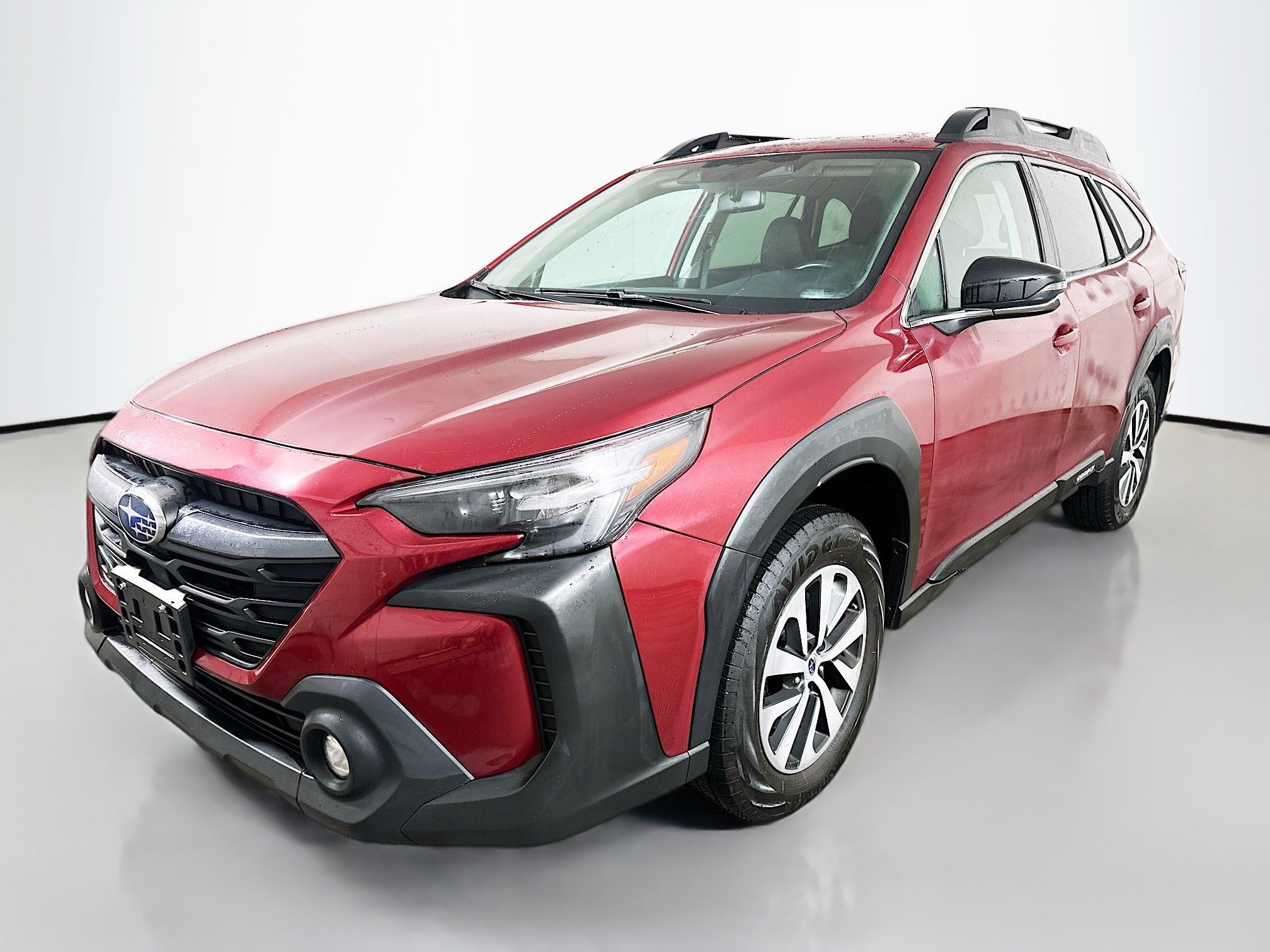 Used 2023 Subaru Outback Premium image 3