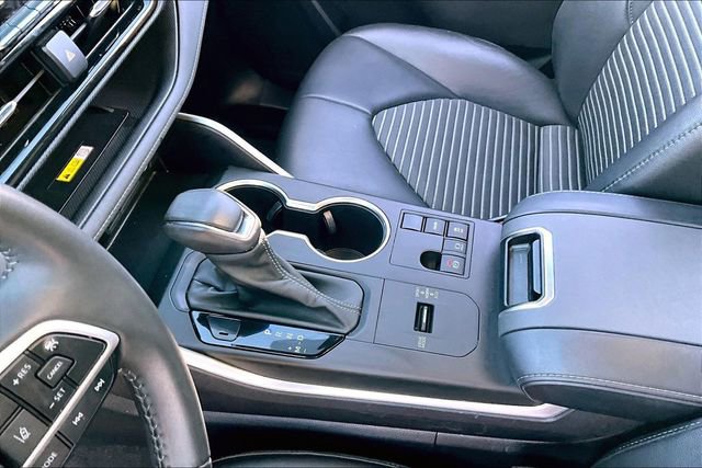 Used 2023 Toyota Highlander XSE image 15