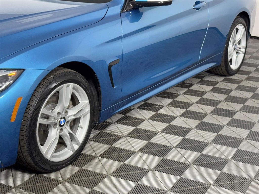 Used 2020 BMW 440i xDrive Convertible w/ M Sport Package image 13