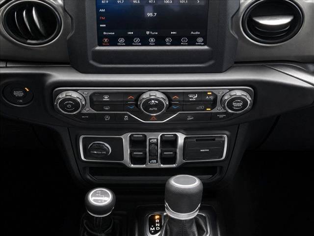 Used 2021 Jeep Wrangler Unlimited Sport AWD/4WD image 14