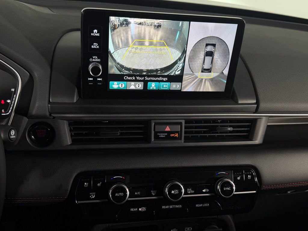 Used 2025 Honda Pilot Black Edition image 19