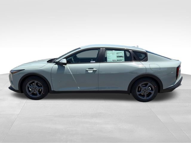 New 2026 Kia K4 FWD image 4