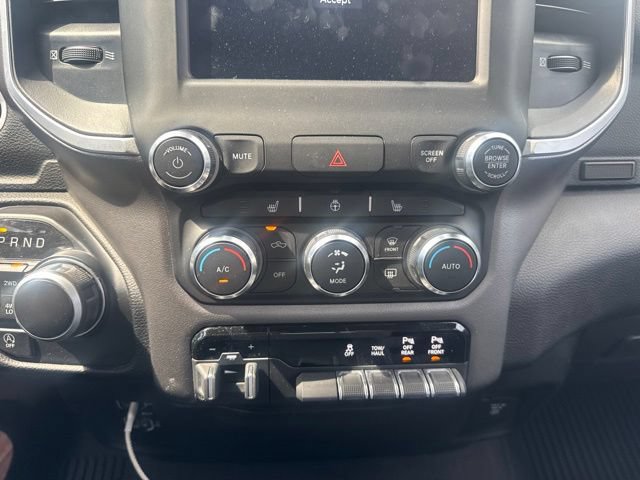Used 2020 RAM 1500 Big Horn AWD/4WD image 14