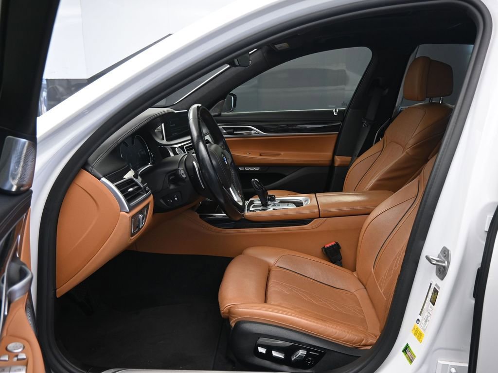 Used 2018 BMW 750i 750i 4D Sedan image 20