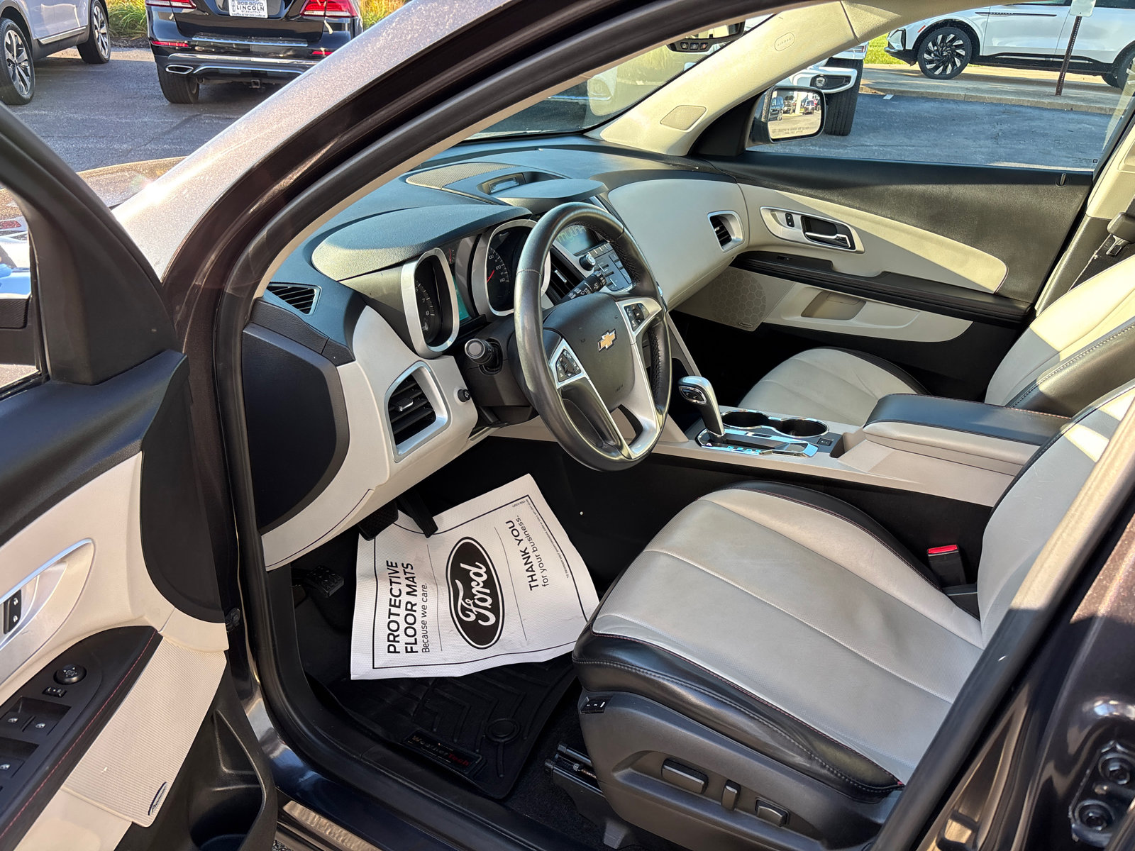 Used 2015 Chevrolet Equinox LTZ AWD/4WD image 22