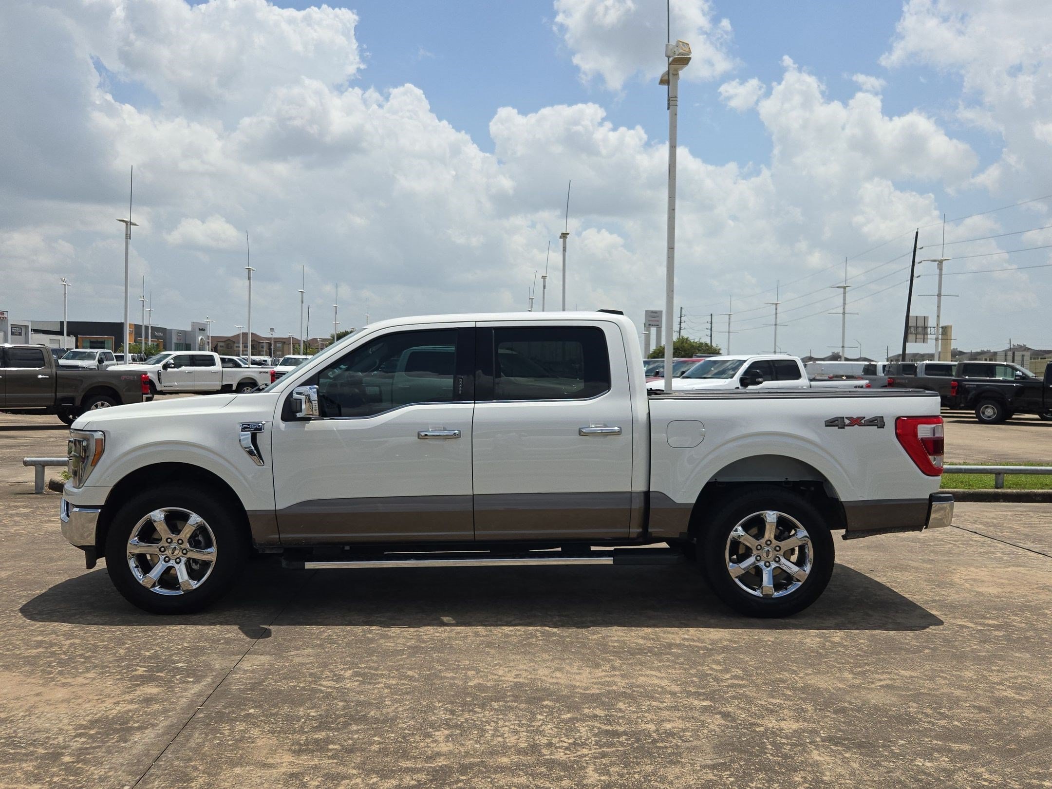 Used 2021 Ford F150 Lariat w/ Equipment Group 502A High AWD/4WD image 7