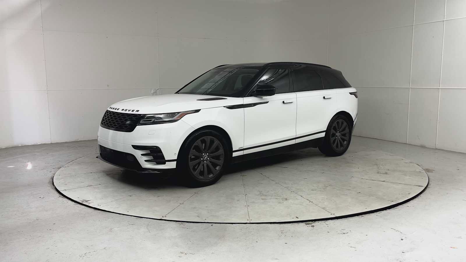 Used 2021 Land Rover Range Rover Velar R-Dynamic S AWD/4WD image 6