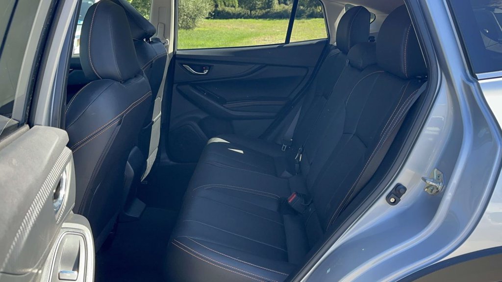 Used 2019 Subaru Crosstrek 2.0i Limited w/ Moonroof Package w/Navigation AWD/4WD image 11