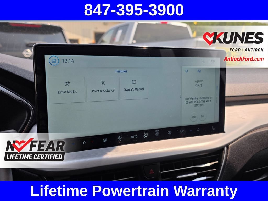 Certified 2025 Ford Escape Platinum AWD/4WD image 53