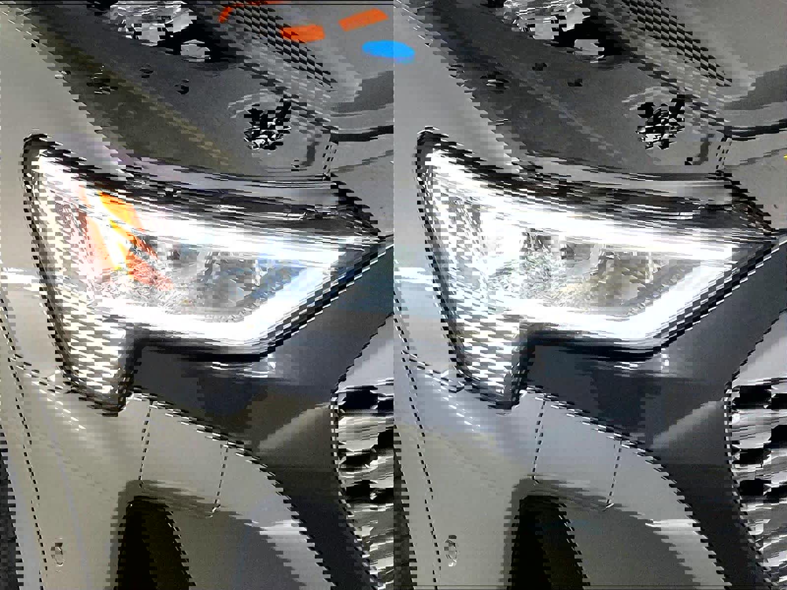 Certified 2024 Audi Q8 e-tron Premium Plus image 29