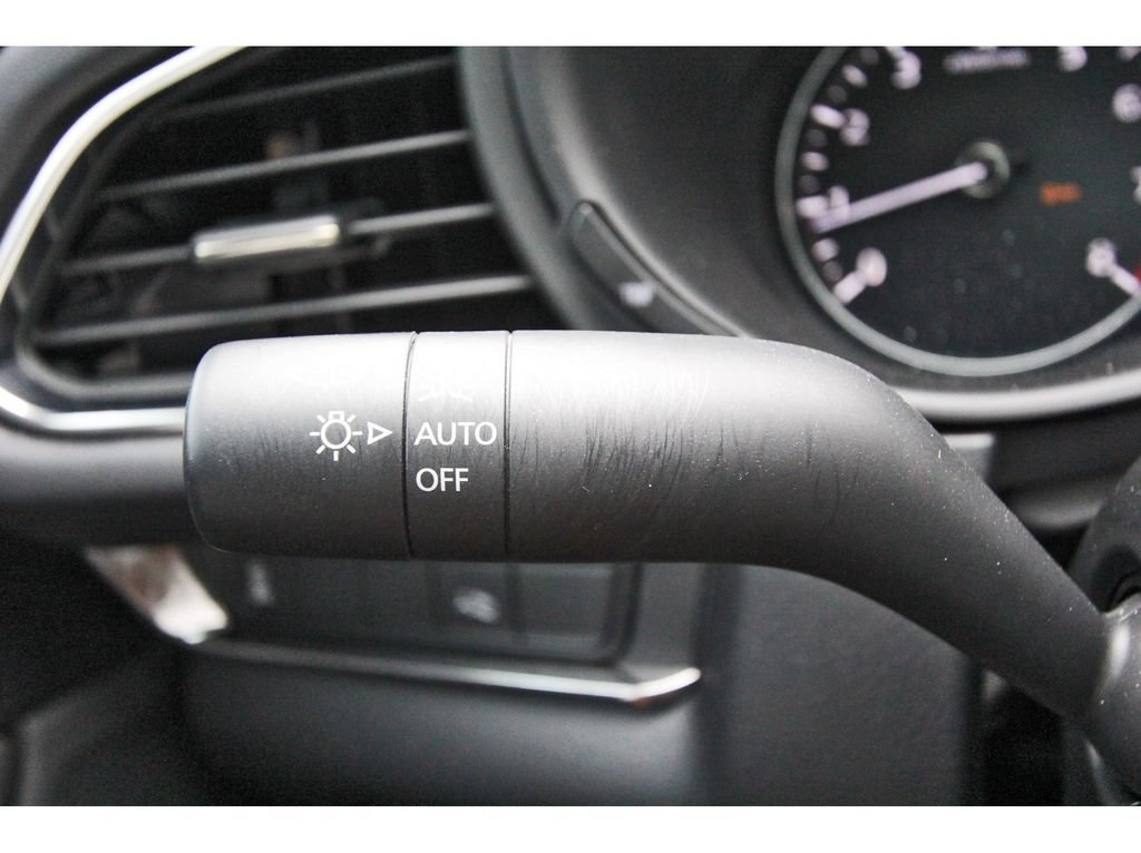 Certified 2023 MAZDA CX-30 AWD 2.5 S w/ Preferred Package image 18