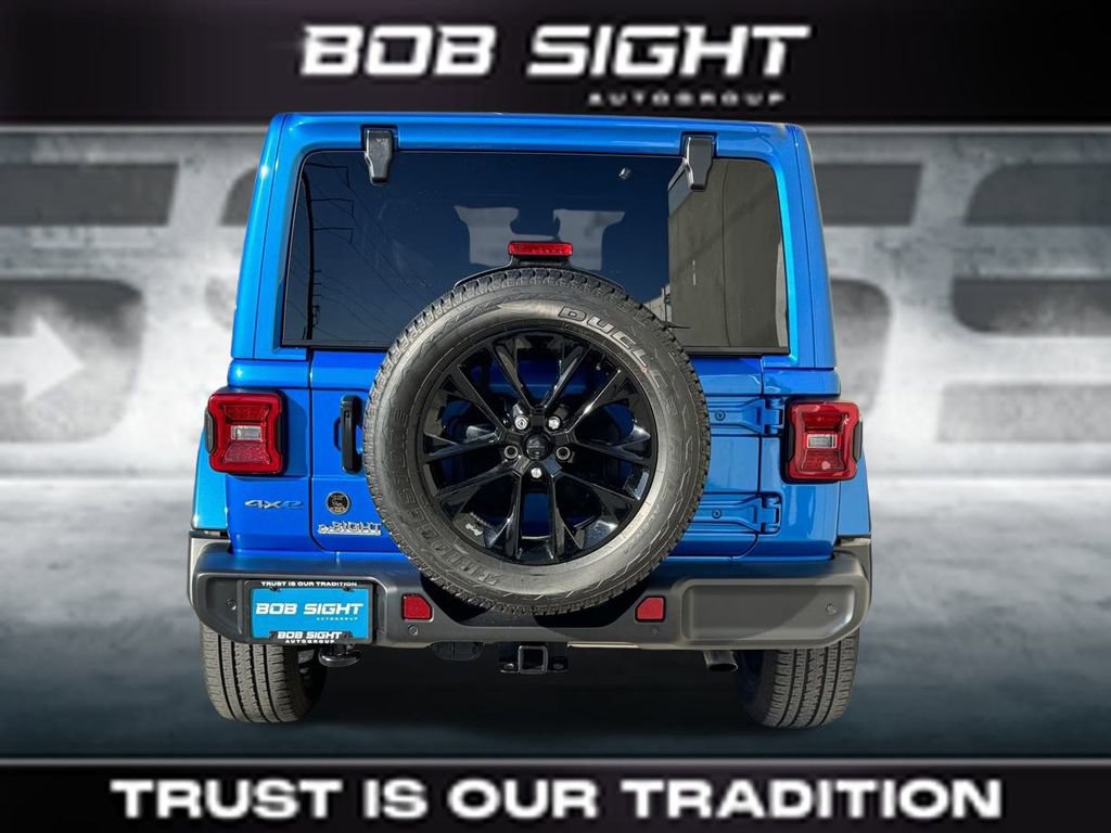 Used 2021 Jeep Wrangler Unlimited Sahara w/ Cold Weather Group image 30