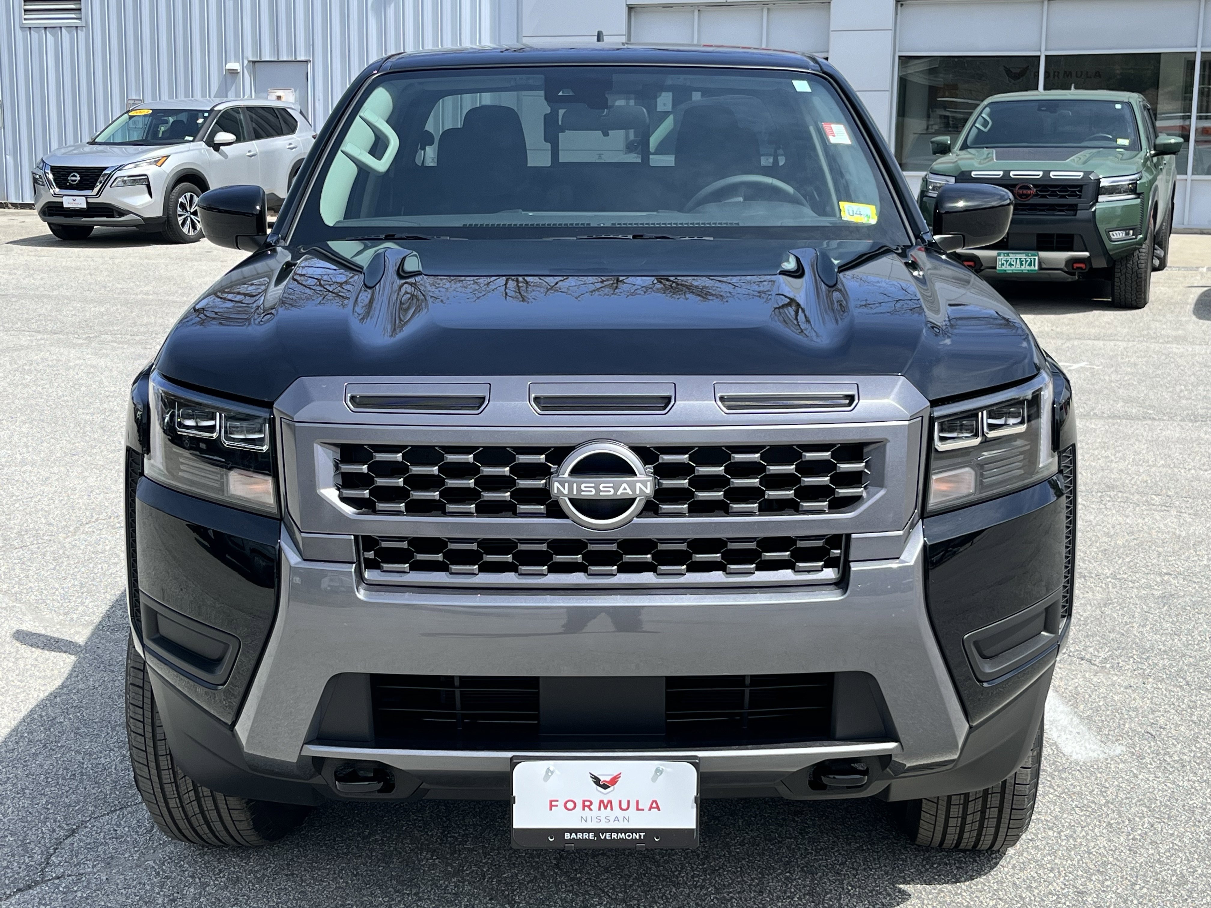 New 2026 Nissan Frontier SV image 2