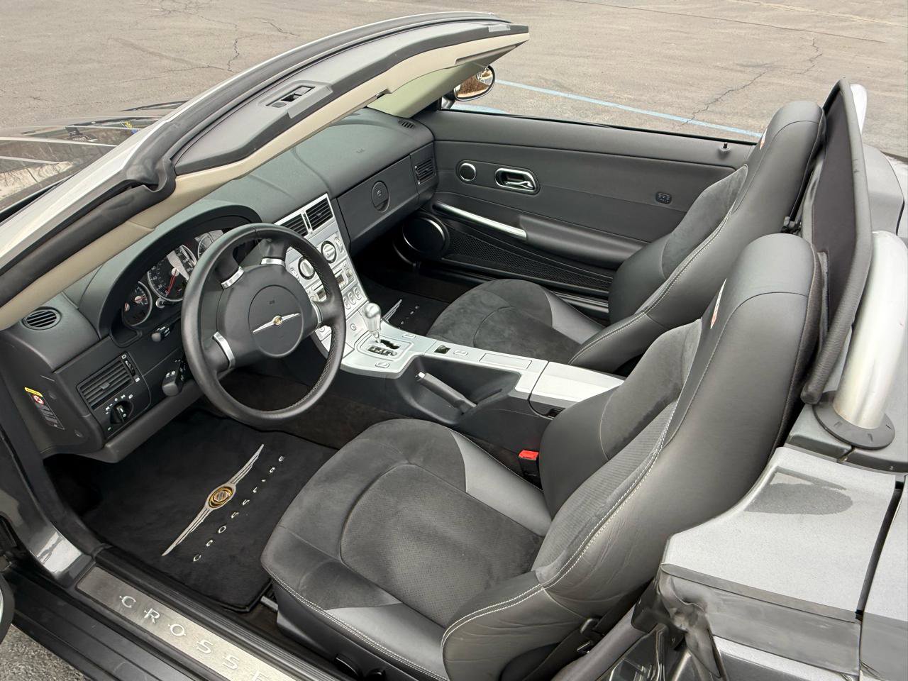 Used 2005 Chrysler Crossfire SRT-6 image 22