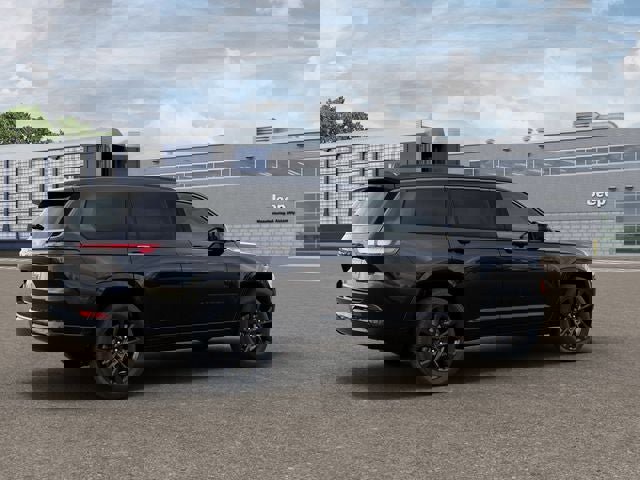 New 2026 Jeep Grand Cherokee L Limited image 4