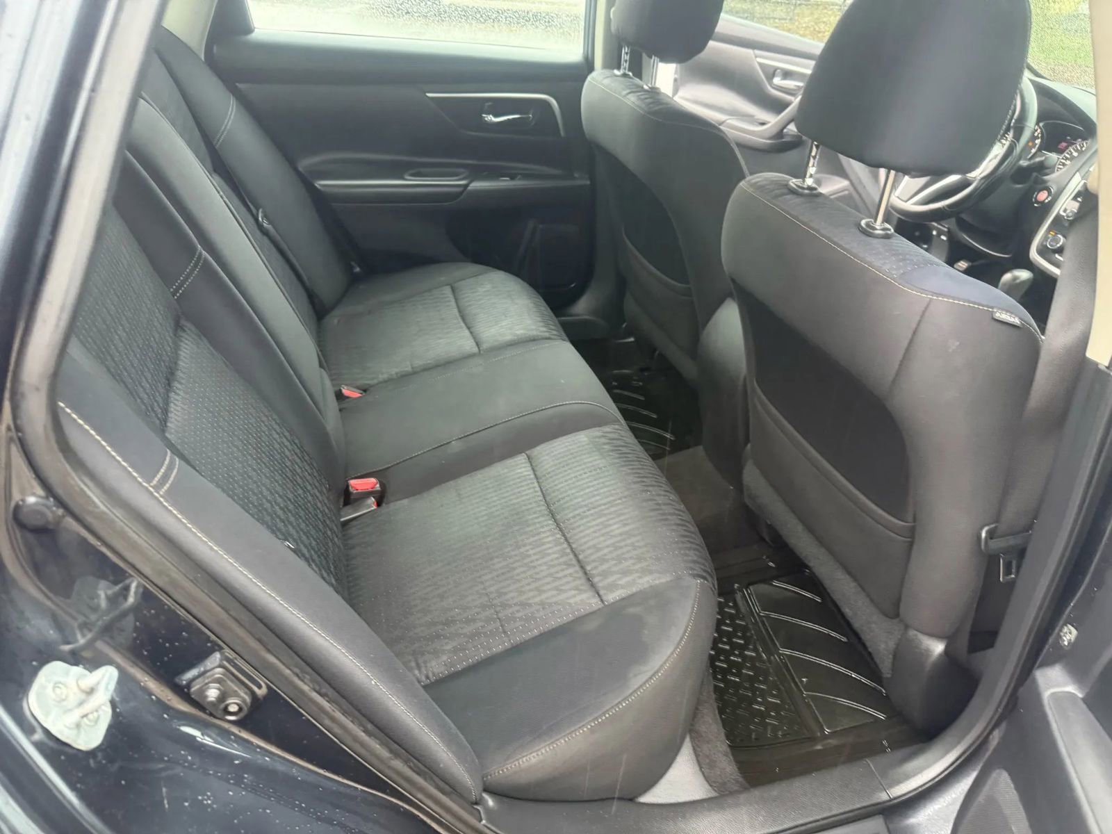 Used 2017 Nissan Altima 2.5 SV image 13