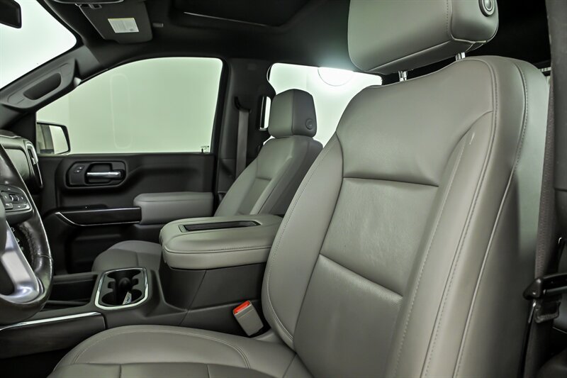 Used 2021 GMC Sierra 1500 SLT w/ SLT Premium Plus Package AWD/4WD image 17
