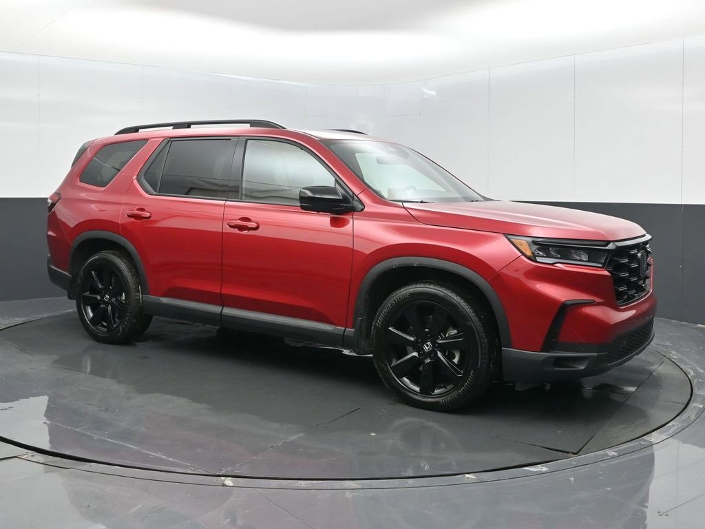 Certified 2025 Honda Pilot Black Edition image 28