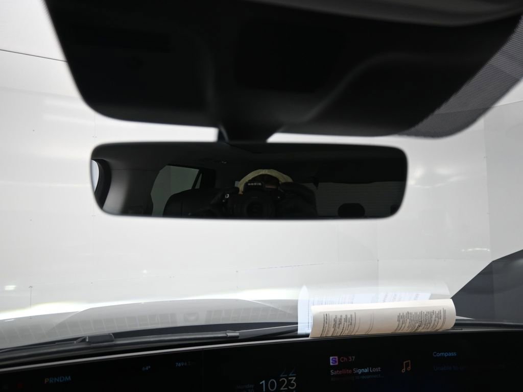 Used 2025 Lincoln Navigator Reserve image 22