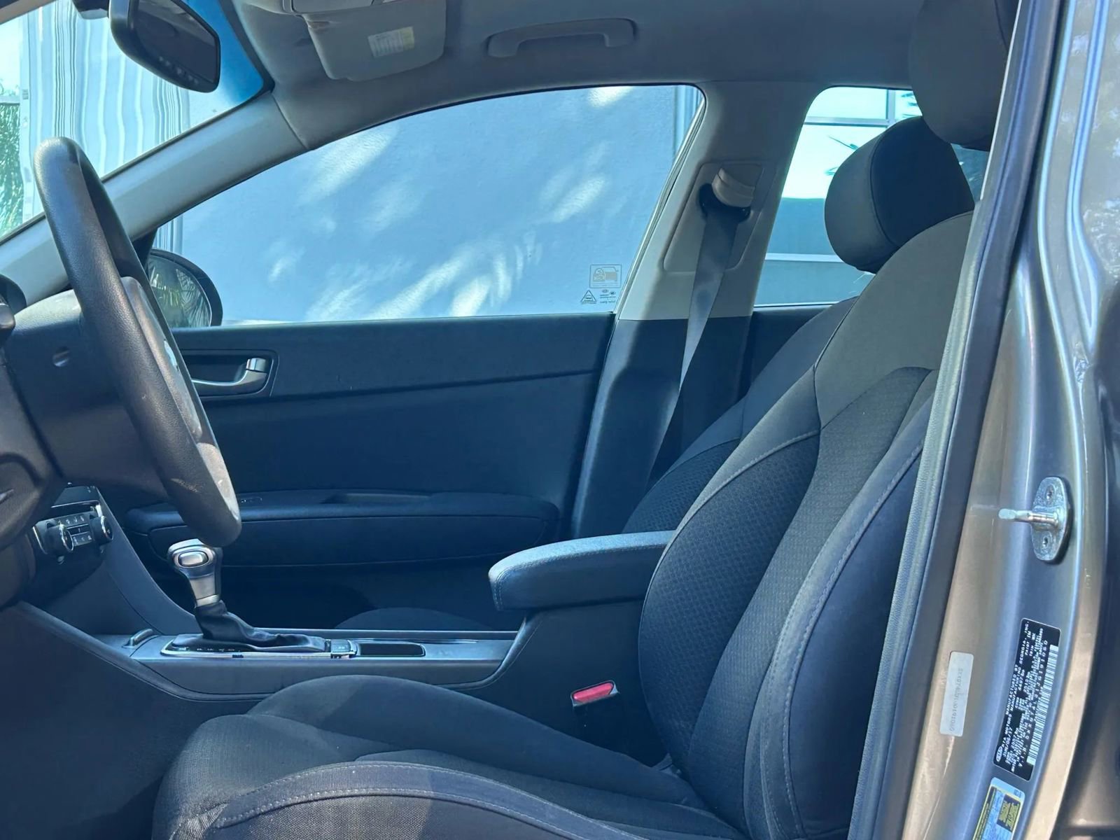 Used 2018 Kia Optima LX image 11