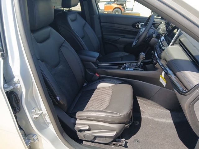 New 2026 Jeep Compass Latitude AWD/4WD image 26