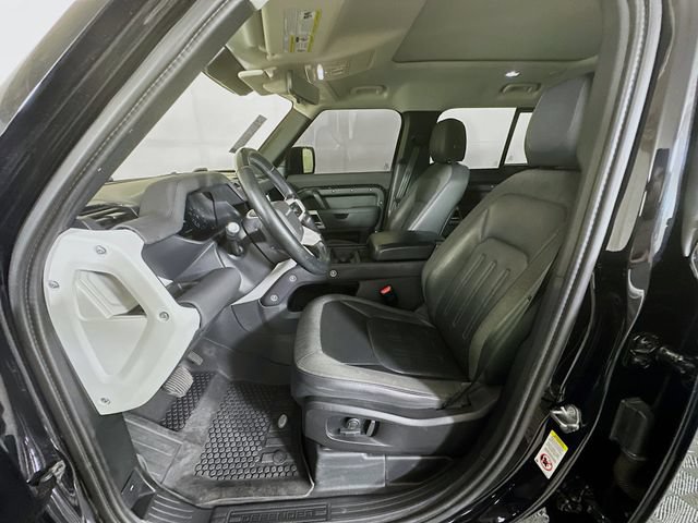 Used 2021 Land Rover Defender 110 SE AWD/4WD image 9