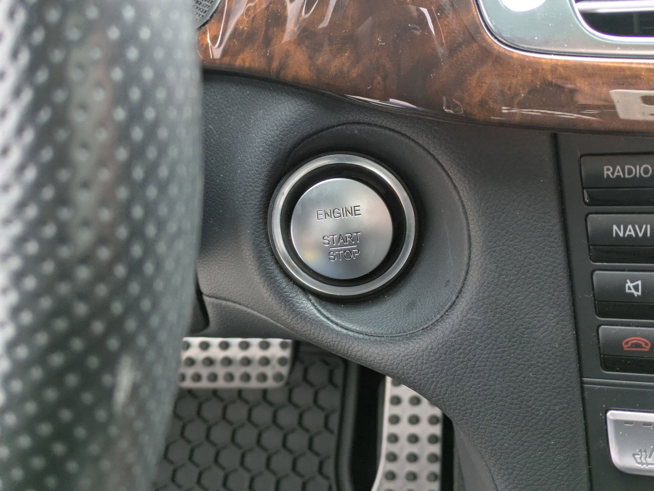 Used 2014 Mercedes-Benz CLS 550 4MATIC image 20