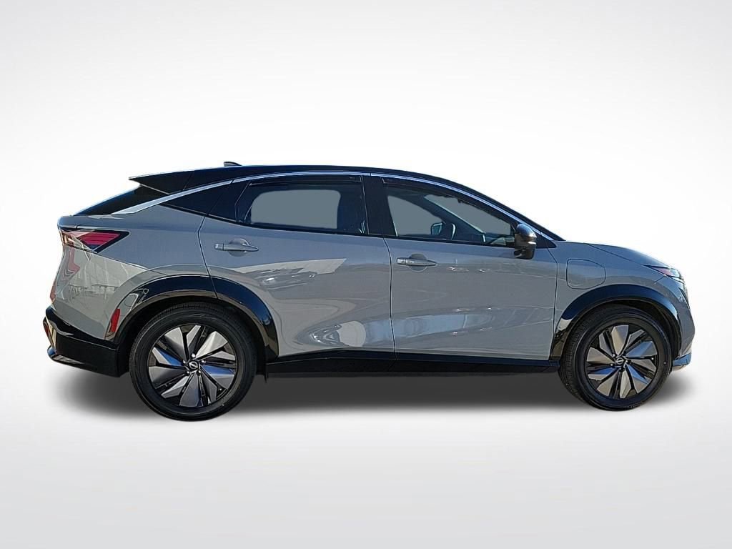 Used 2023 Nissan Ariya FWD image 6