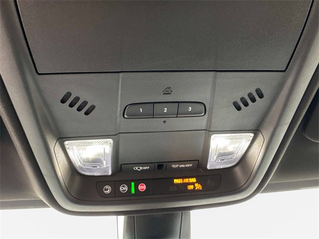 New 2025 Cadillac XT5 Luxury image 19