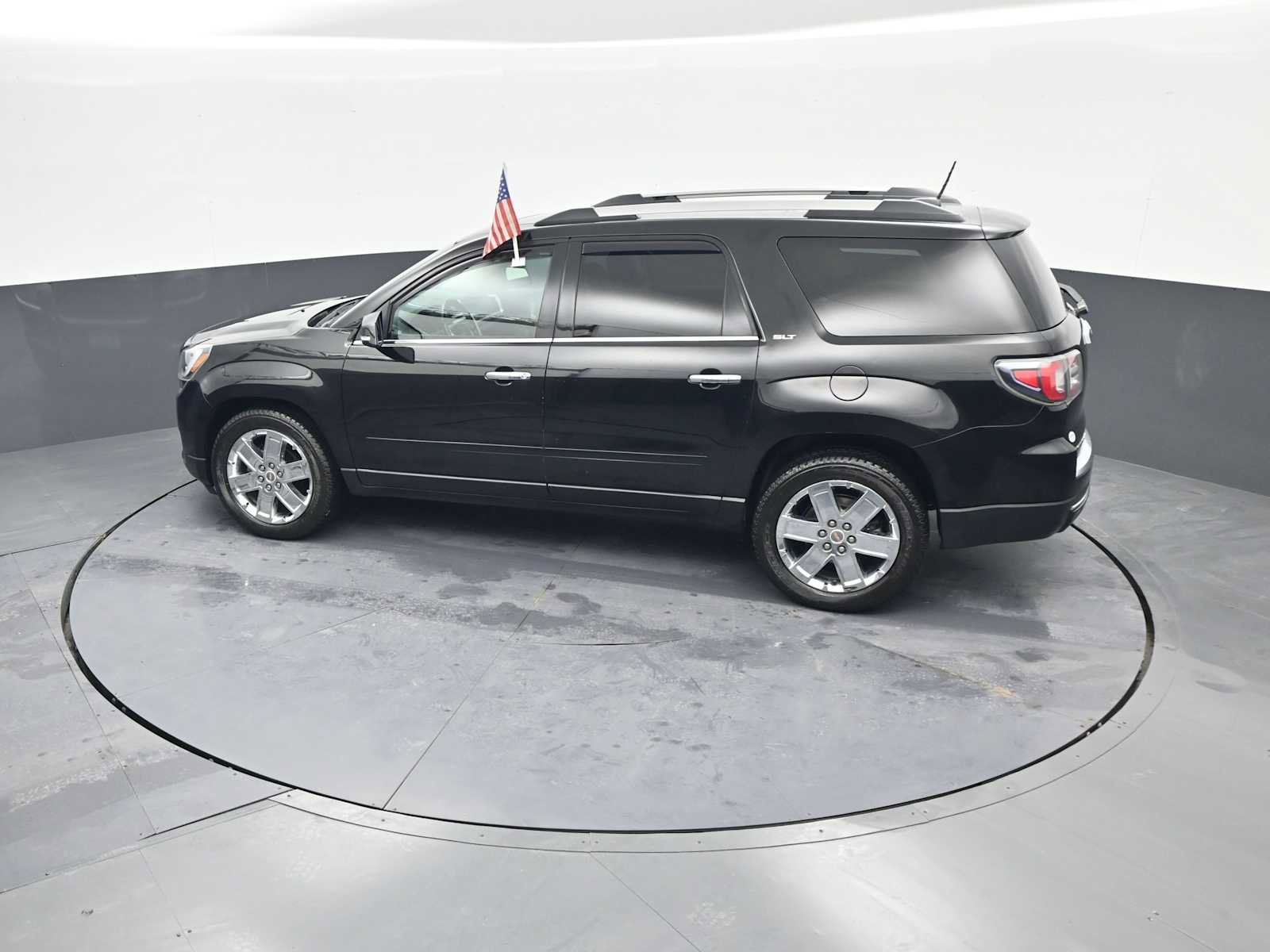 Used 2017 GMC Acadia Limited SLT image 30