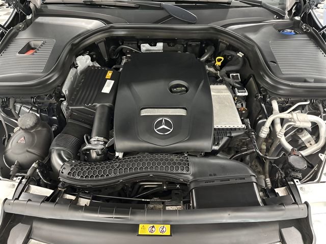 Used 2019 Mercedes-Benz GLC 300 4MATIC image 10