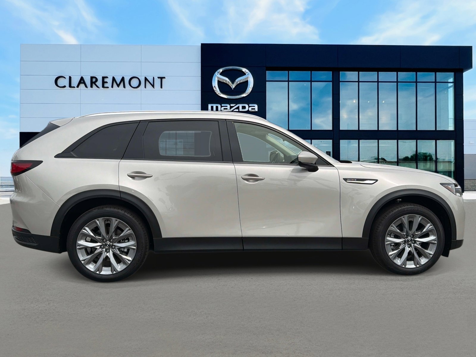 New 2026 MAZDA CX-90 3.3 Turbo w/ Preferred Package AWD/4WD image 4