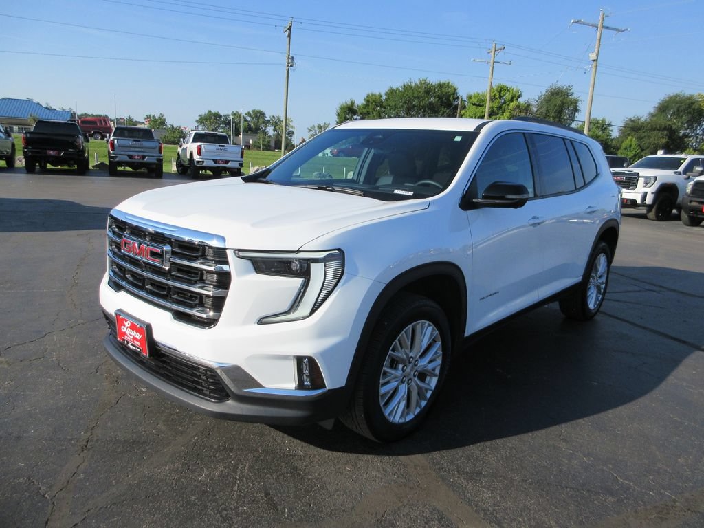 Certified 2026 GMC Acadia Elevation w/ Elevation Premium Package AWD/4WD image 11